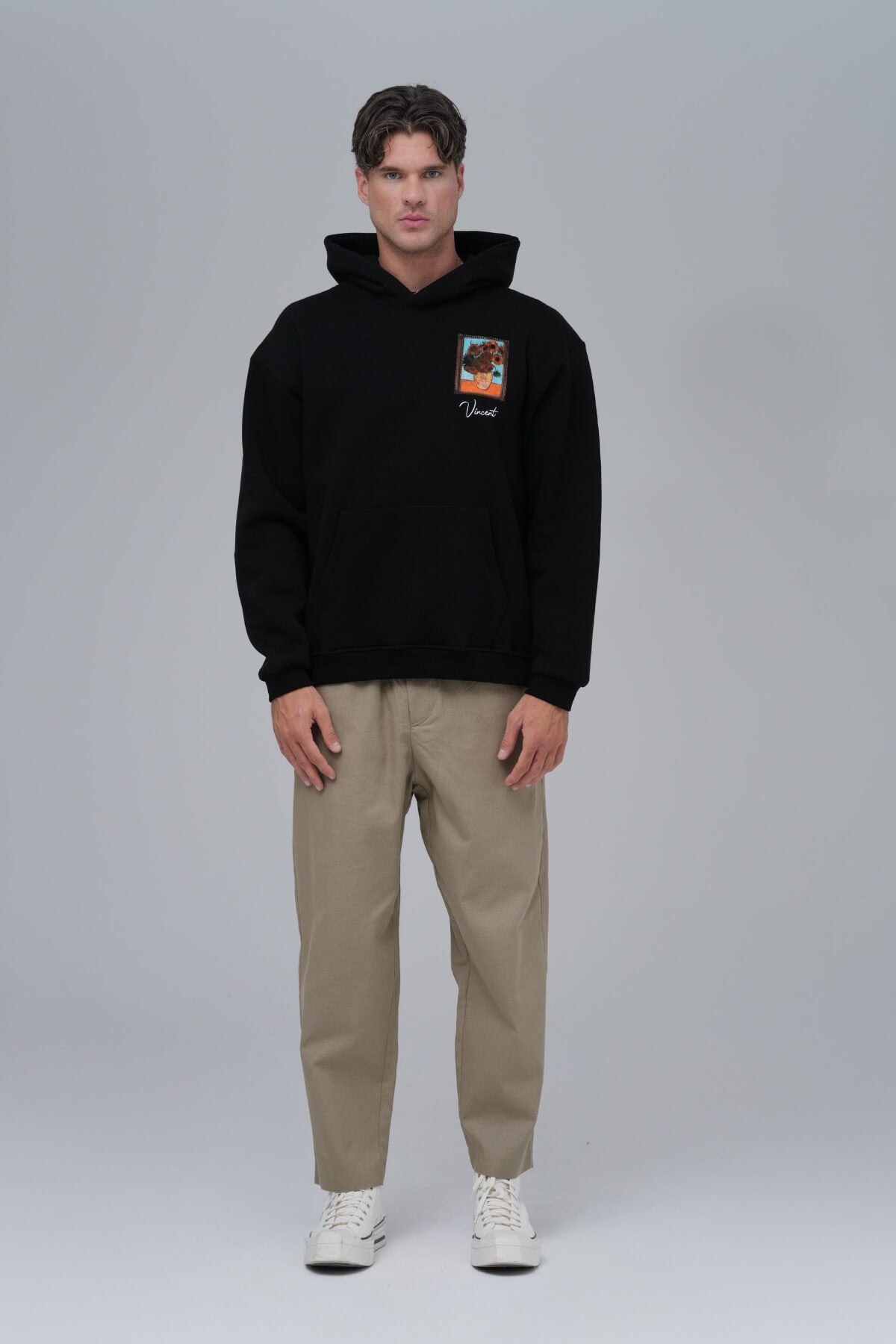 BREAKING THE PATTERN - BLACK