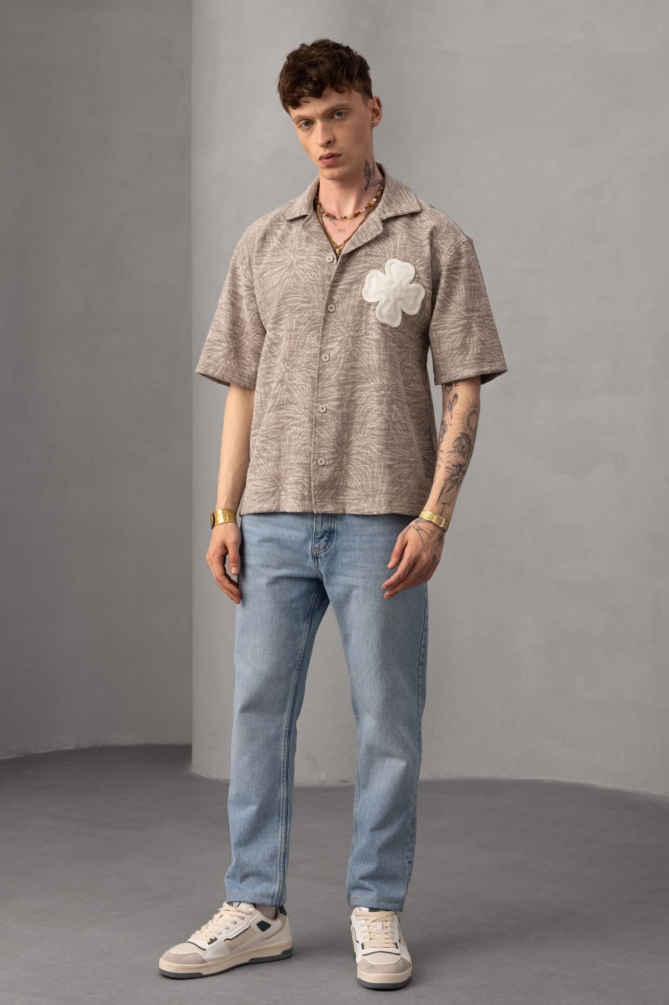 CLOVER BLOOM - BEIGE