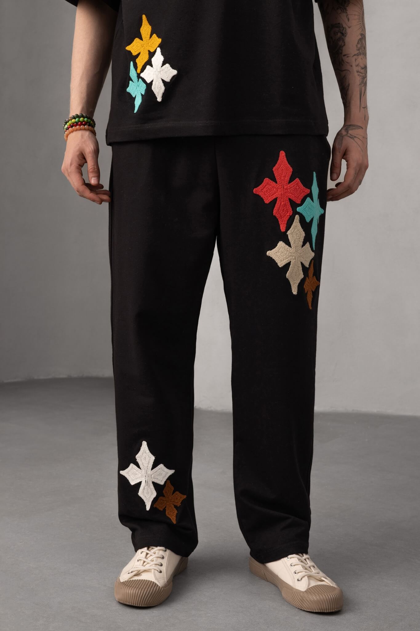 DYS HEARTS SUIT - BLACK