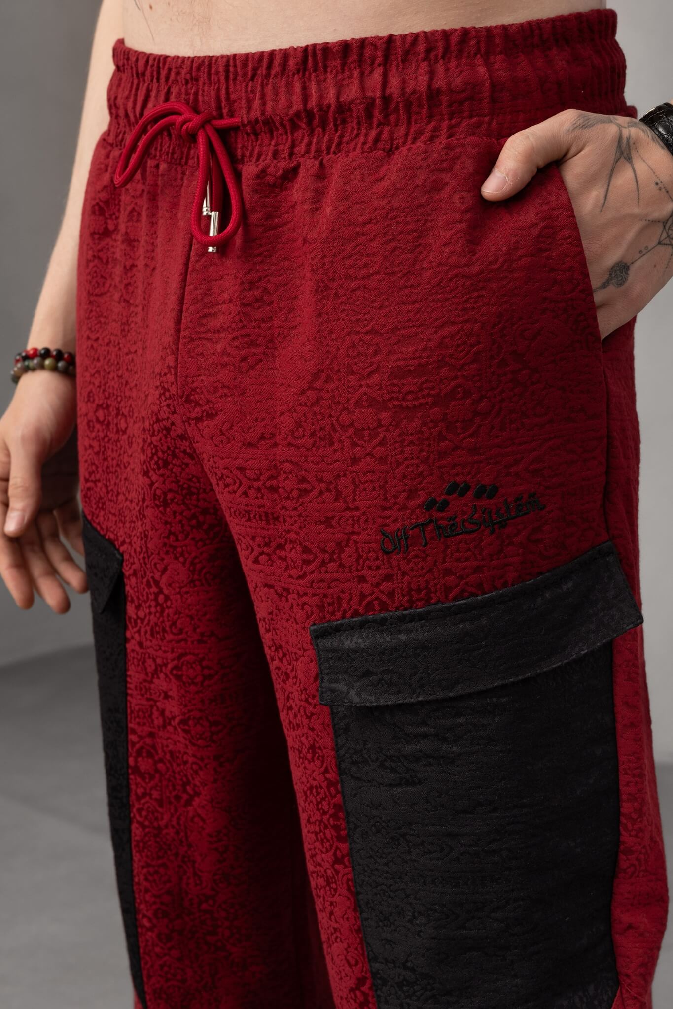 SCARFADE TRACK - RED