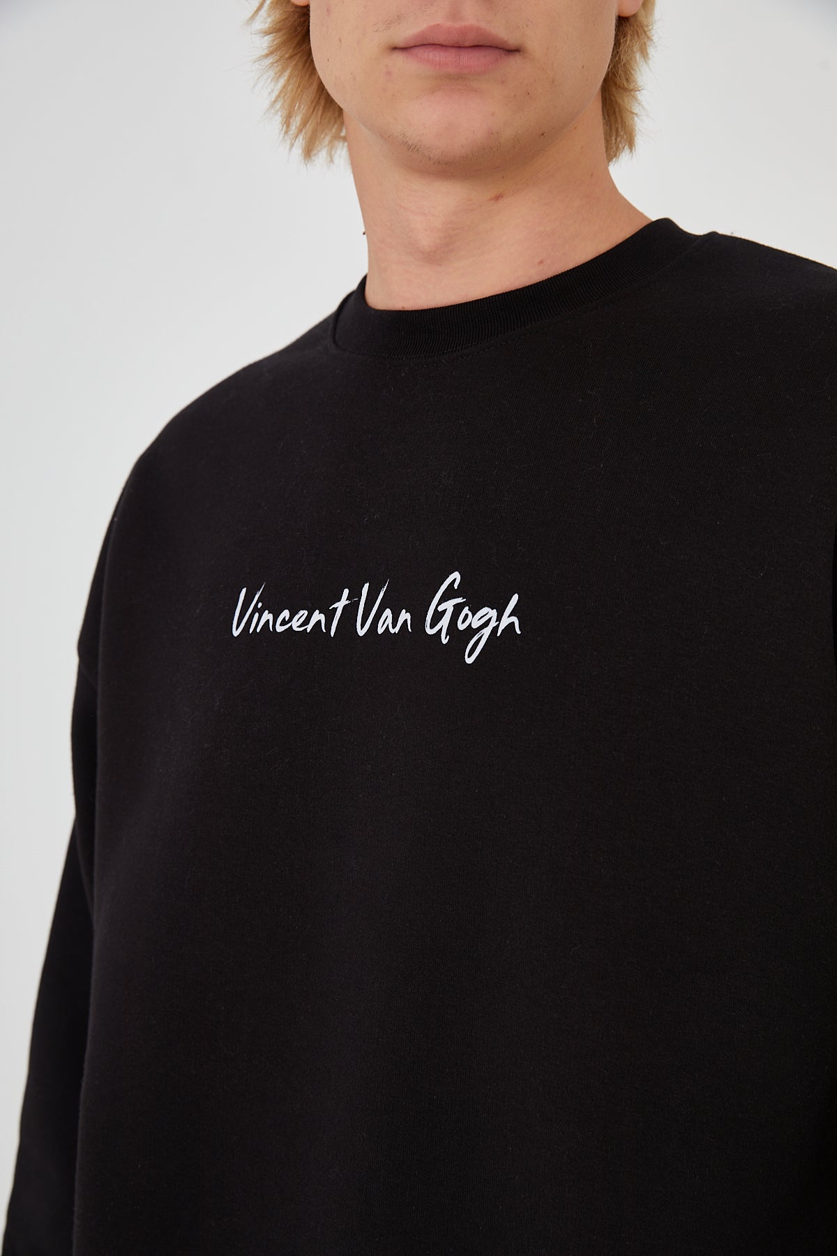 SWEATER - PIECES OF VANGOGH - BLACK