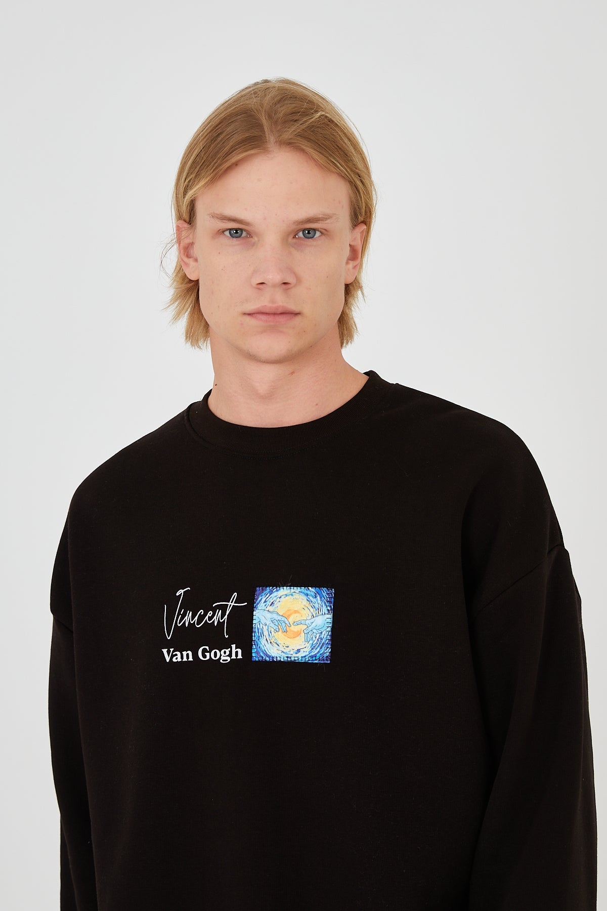 SWEATER - WATCH THE SKY AND STARS - BLACK