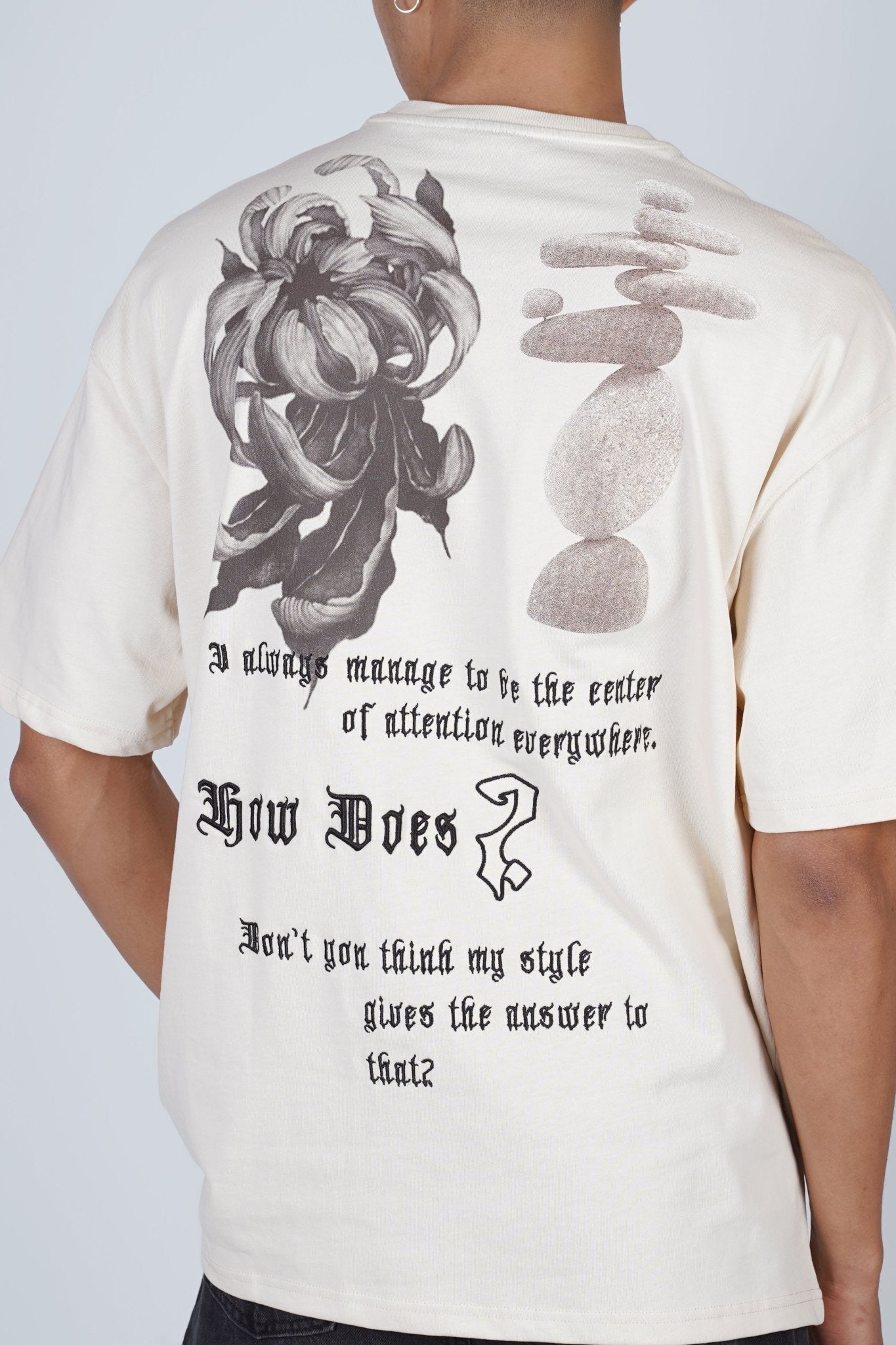 T - SHIRT - ATTENTION - BEIGE