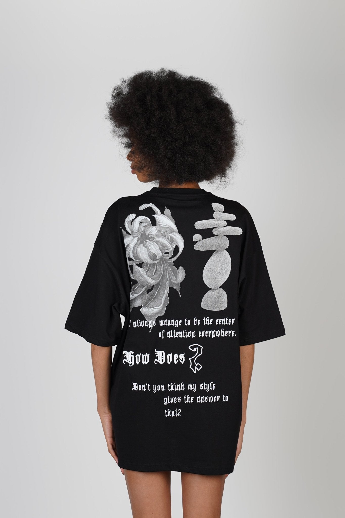 T - SHIRT - ATTENTION - BLACK