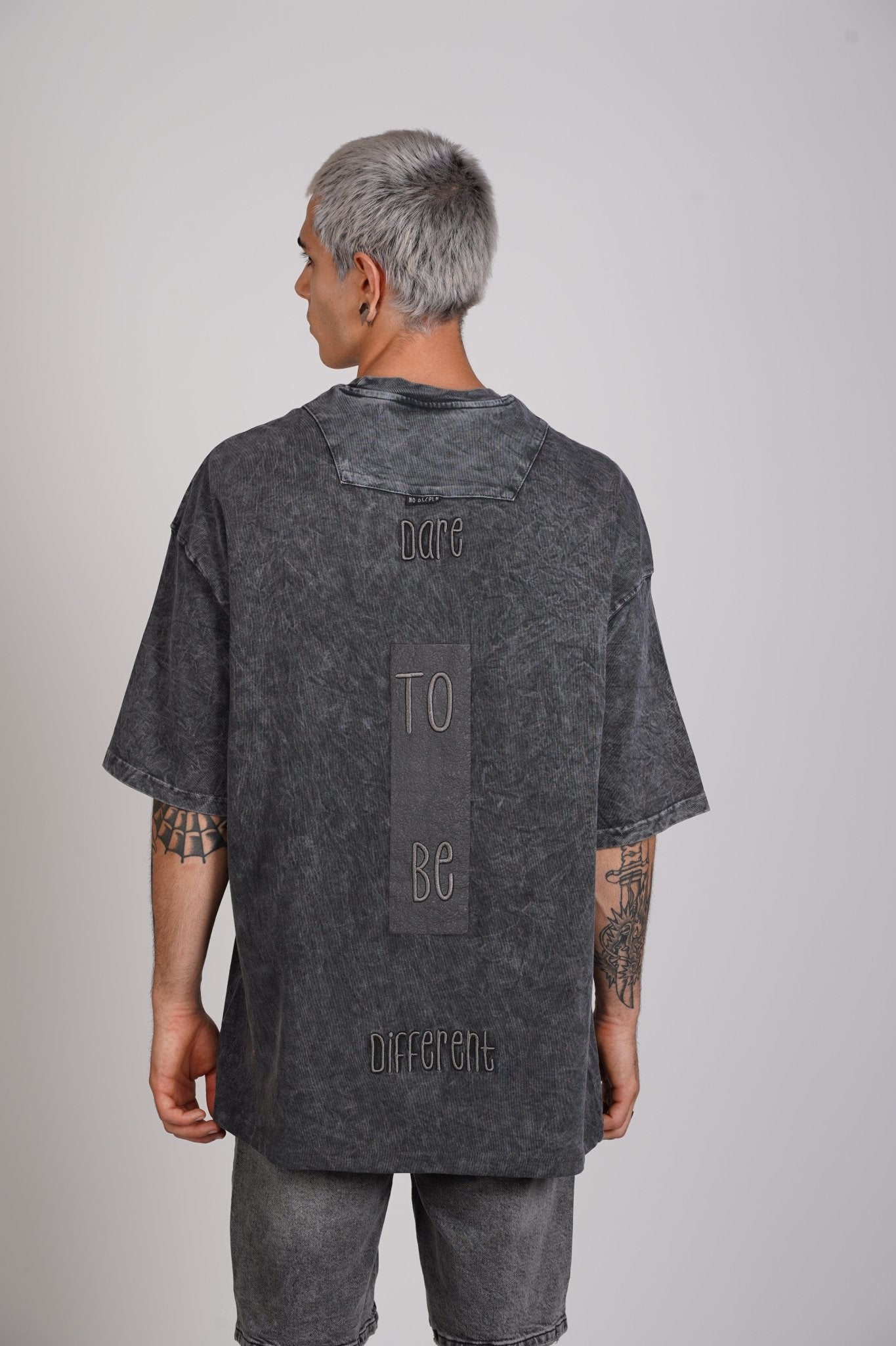 T - SHIRT - DARE - SMOKED