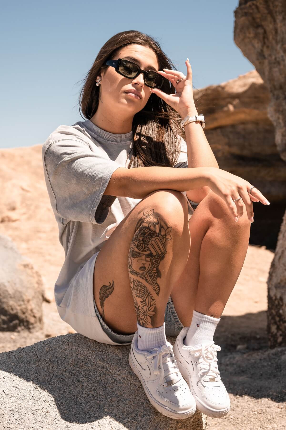 T - SHIRT - DEPTHS - GREY