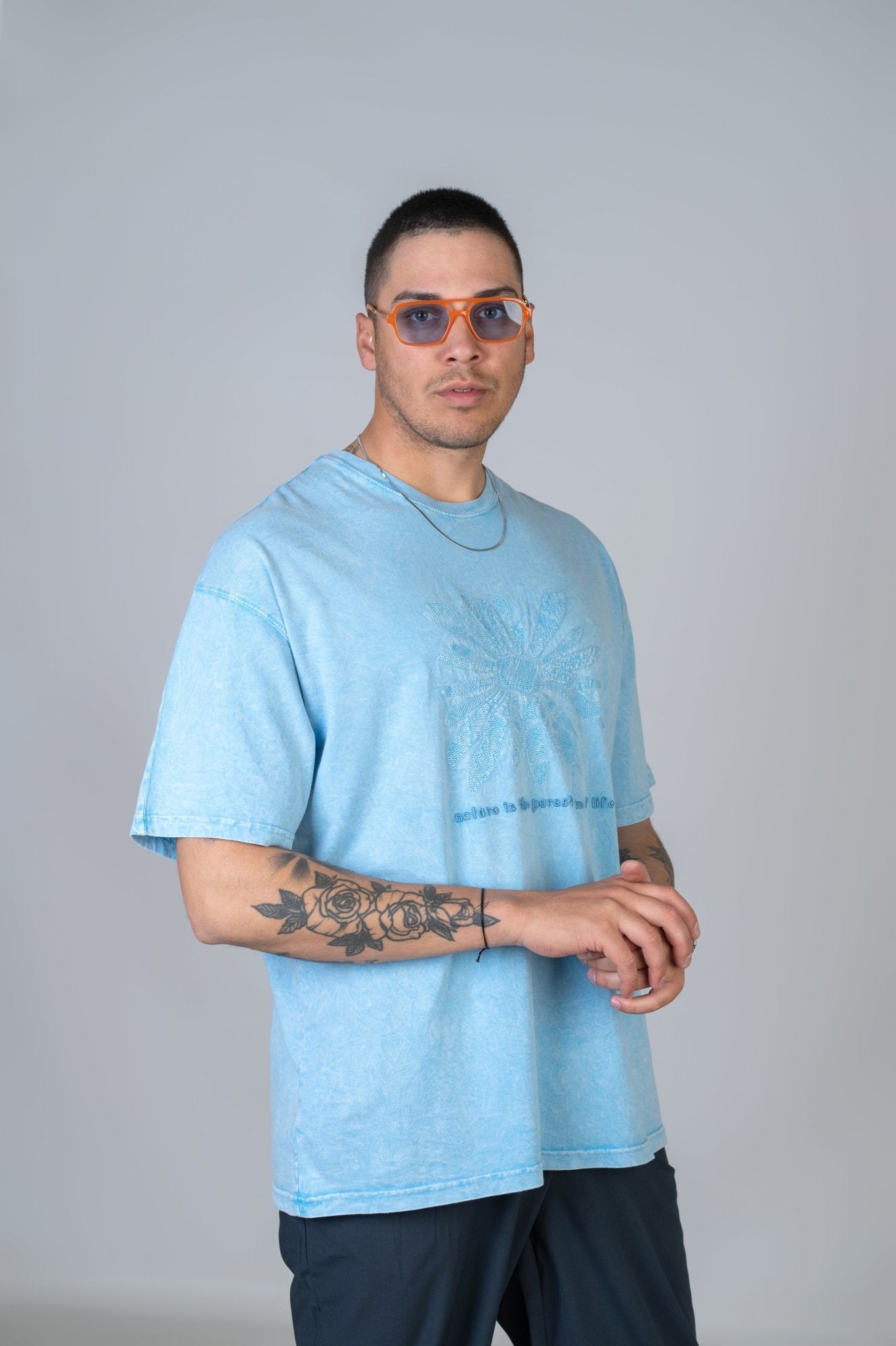 T - SHIRT - DYE FLOWERS - BLUE