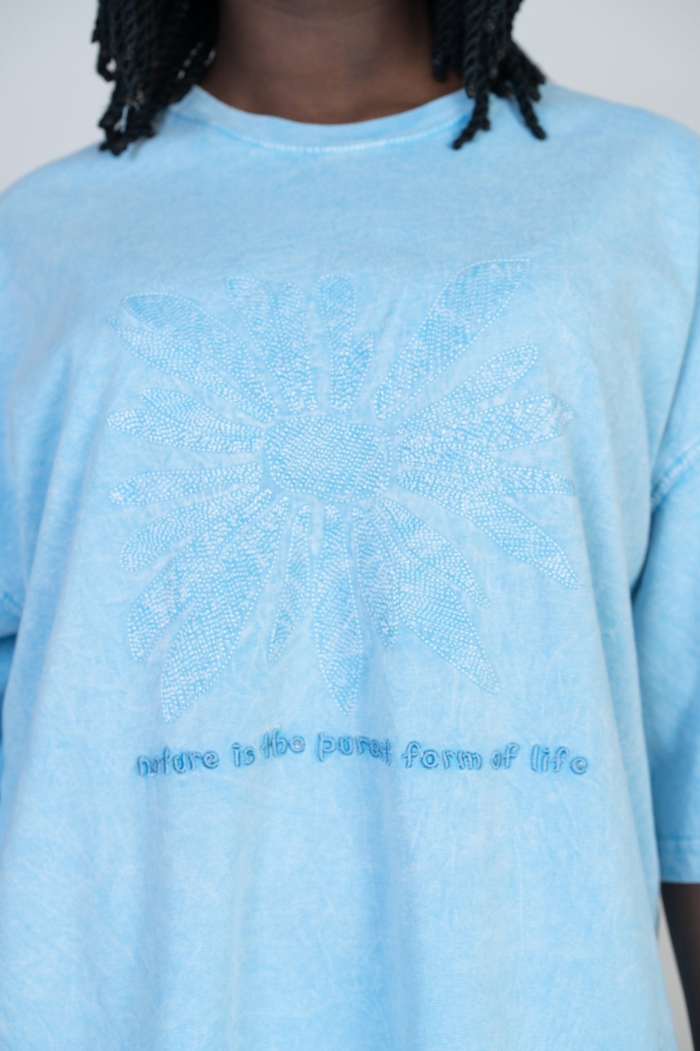 T - SHIRT - DYE FLOWERS - BLUE