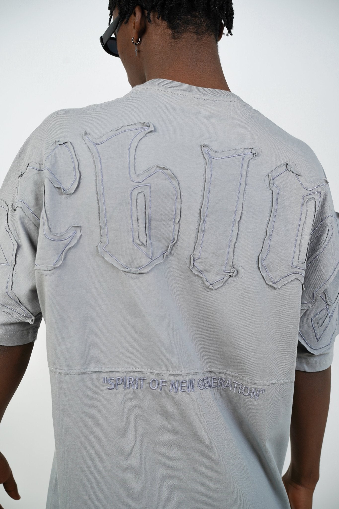 T - SHIRT - NEW GEN PRBLMS - GREY