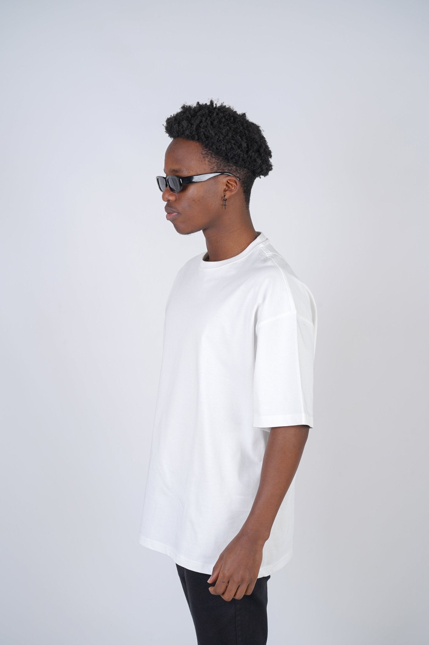 T - SHIRT - THE BASICS - WHITE