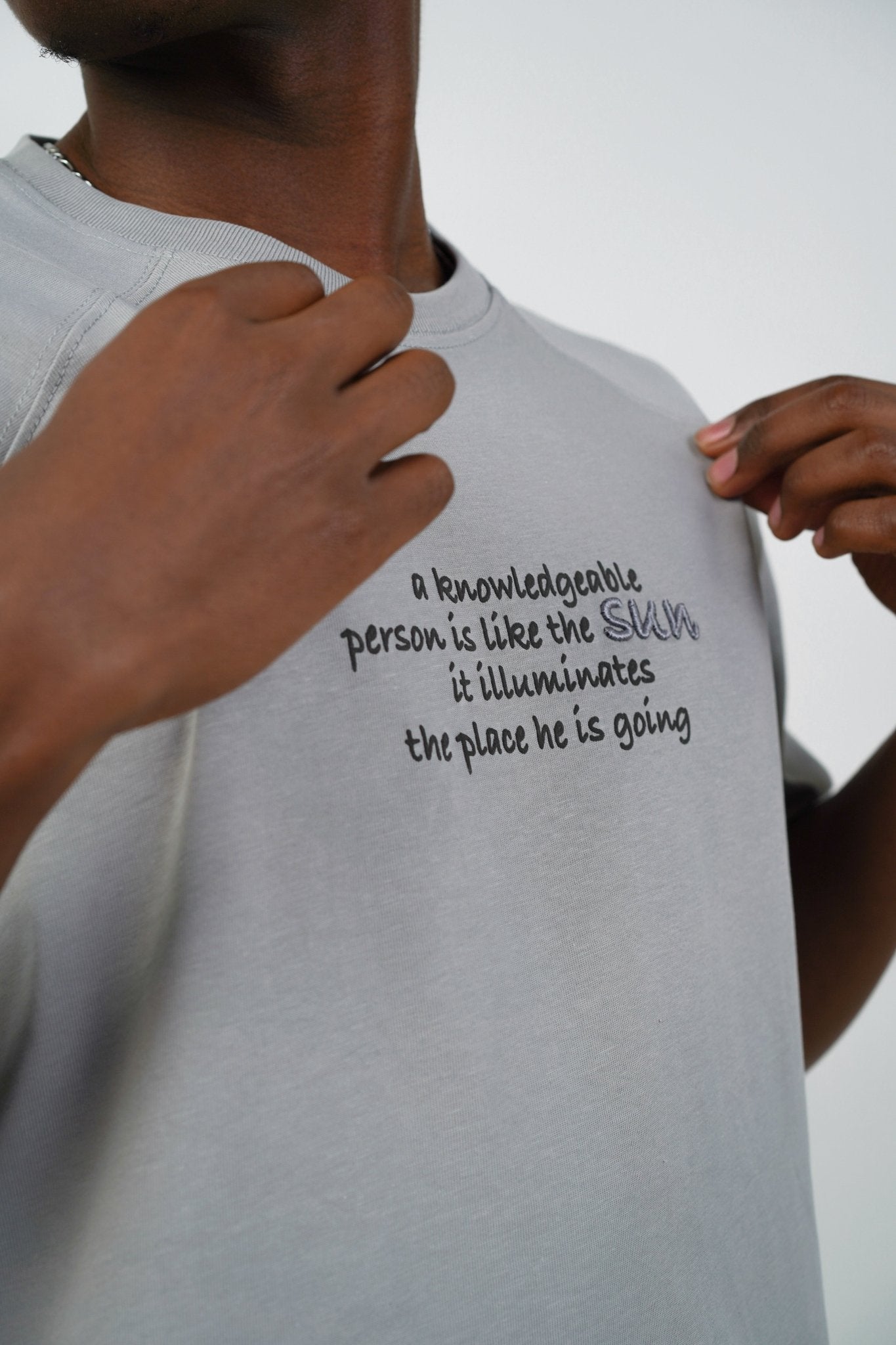 T - SHIRT - THE SUN - GREY