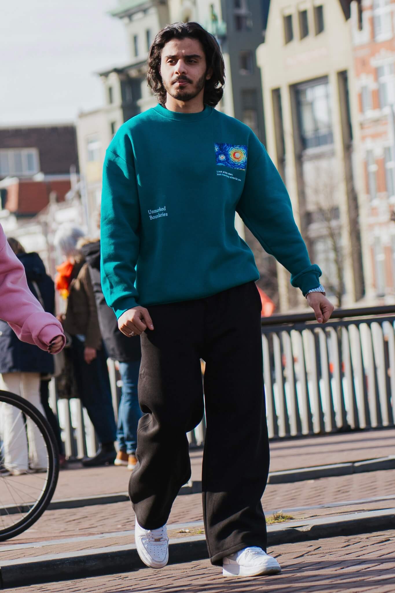 UNMARKED BOUNDERIES - PETROL GREEN