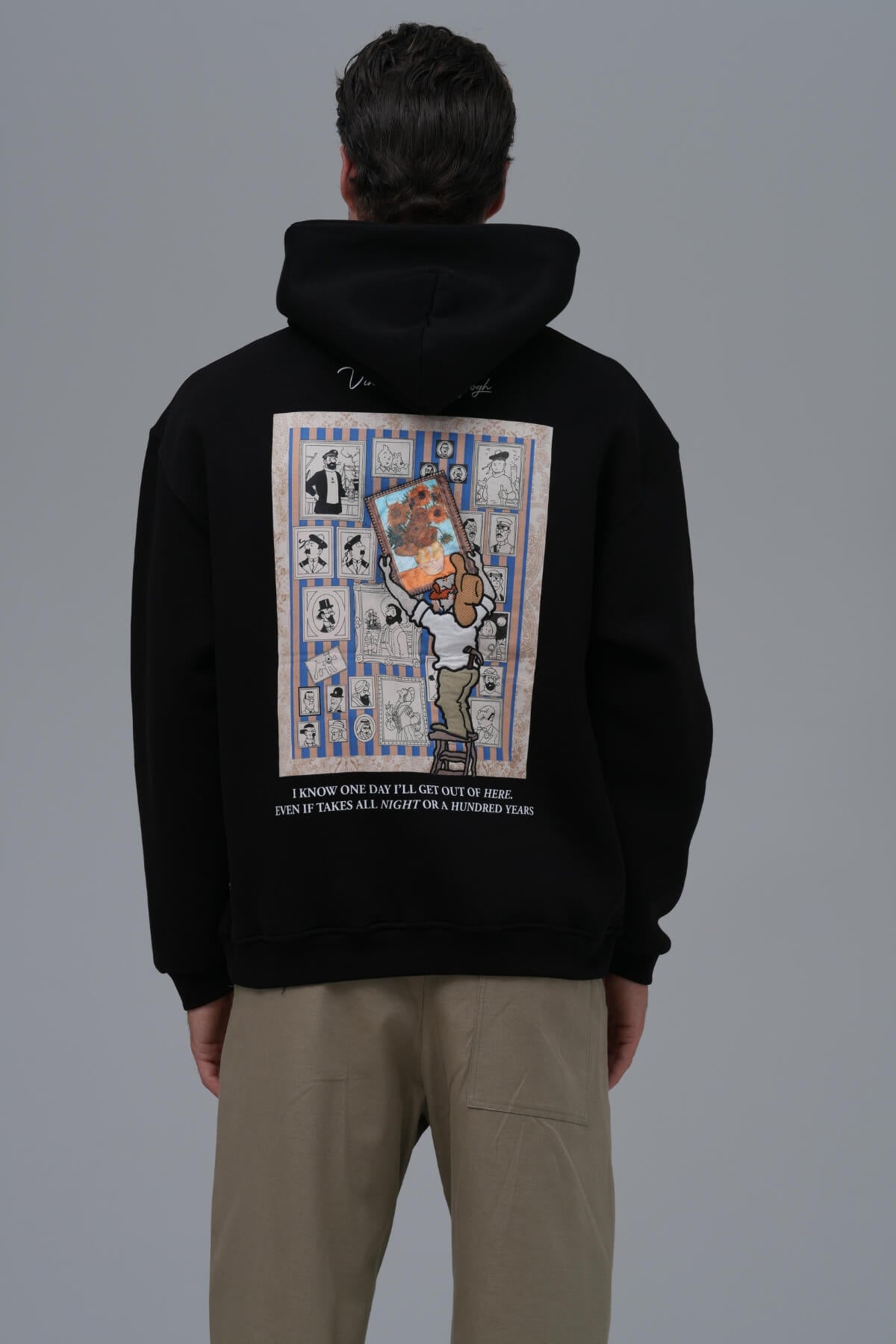 BREAKING THE PATTERN - BLACK