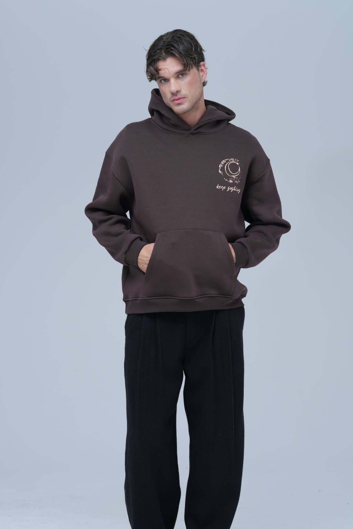 CROWS & SMOKE HOODIE - BROWN