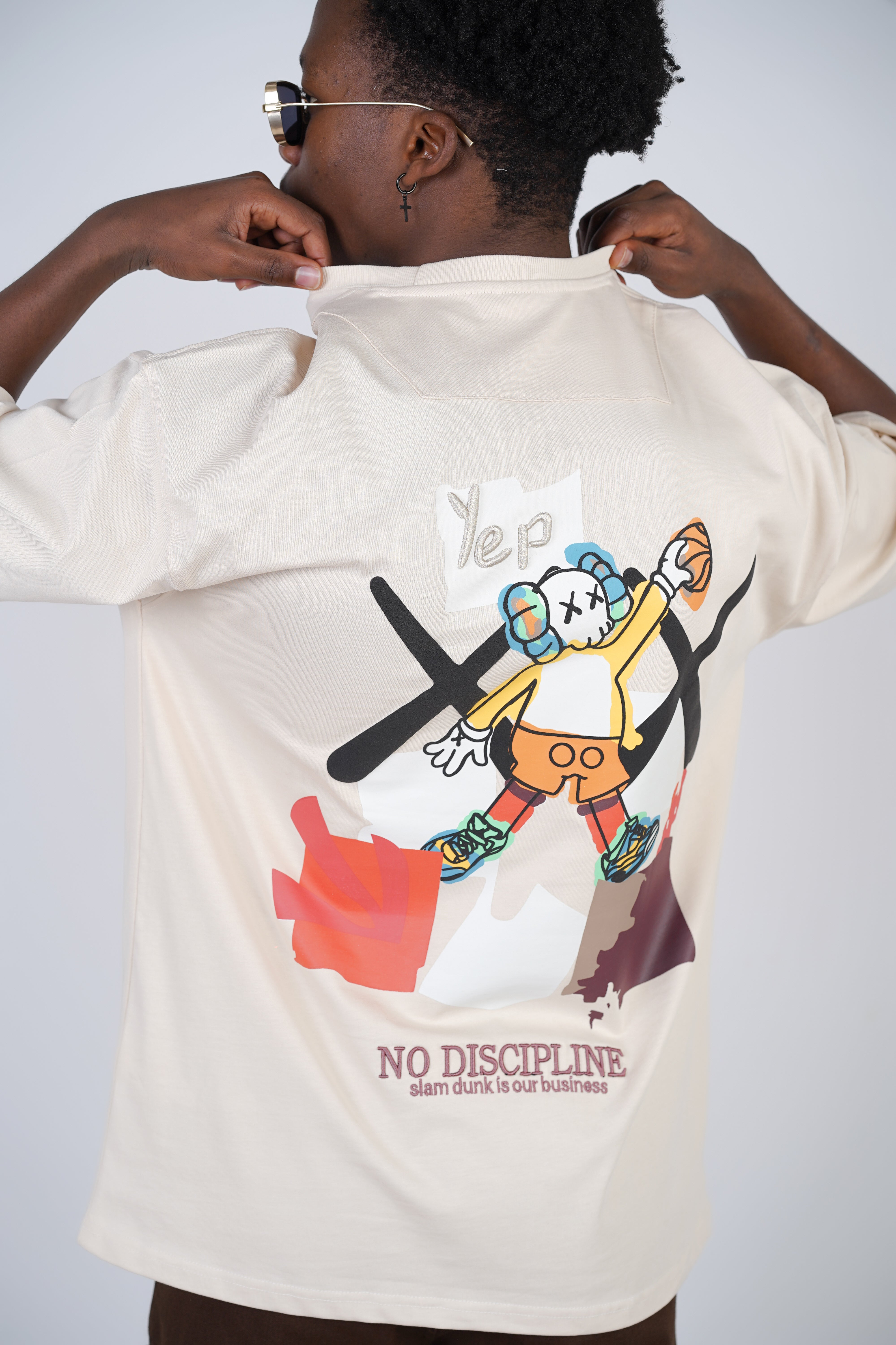 T-SHIRT - CLOWN BASKETBALL - BEIGE