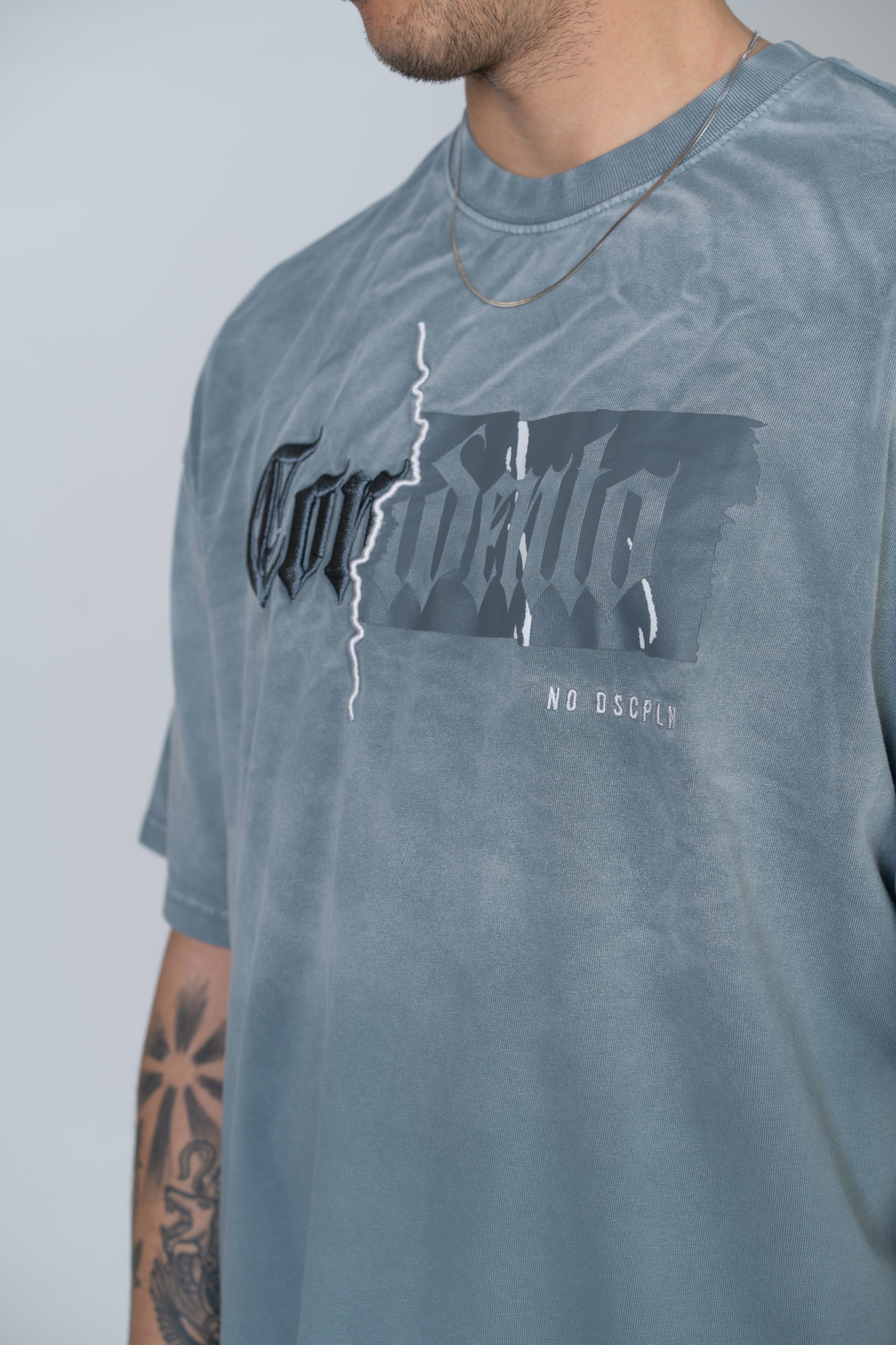 T-SHIRT - ON CONDENTO - GREY