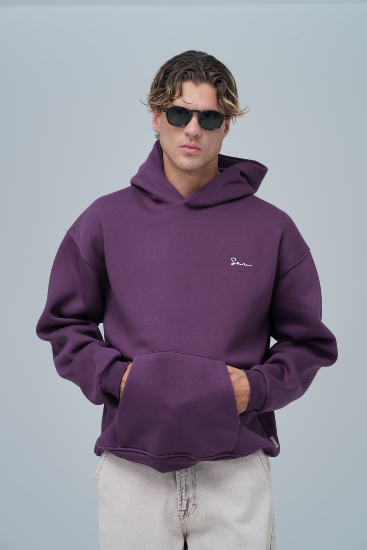 FRAMED ELEGANCE HOODIE - PURPLE