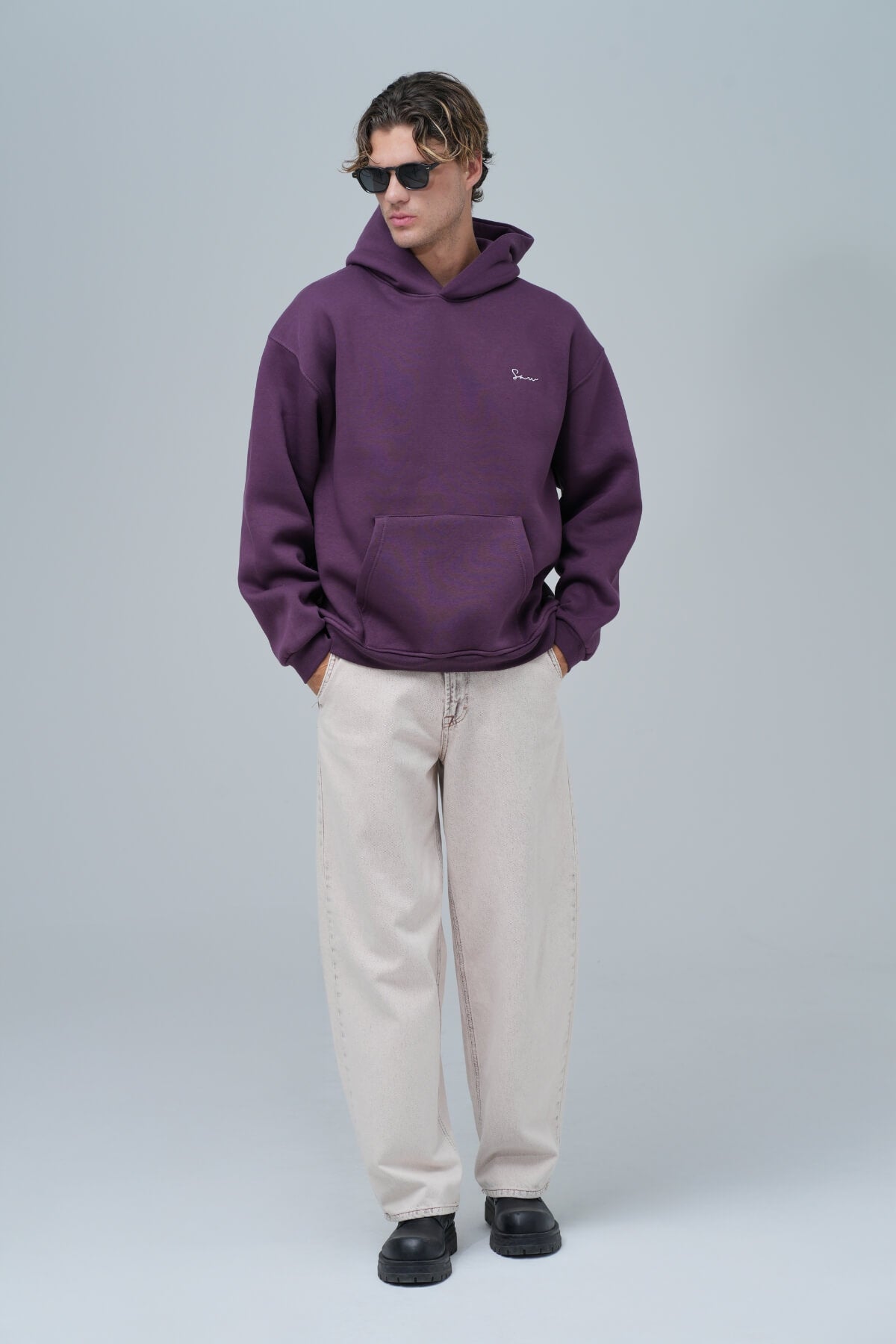 FRAMED ELEGANCE HOODIE - PURPLE