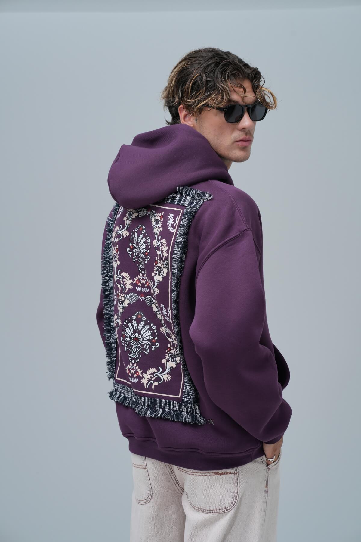 FRAMED ELEGANCE HOODIE - PURPLE