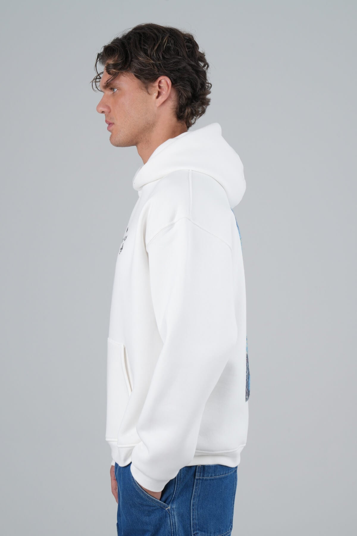 GALLERY OF THE NIGHT - WHITE