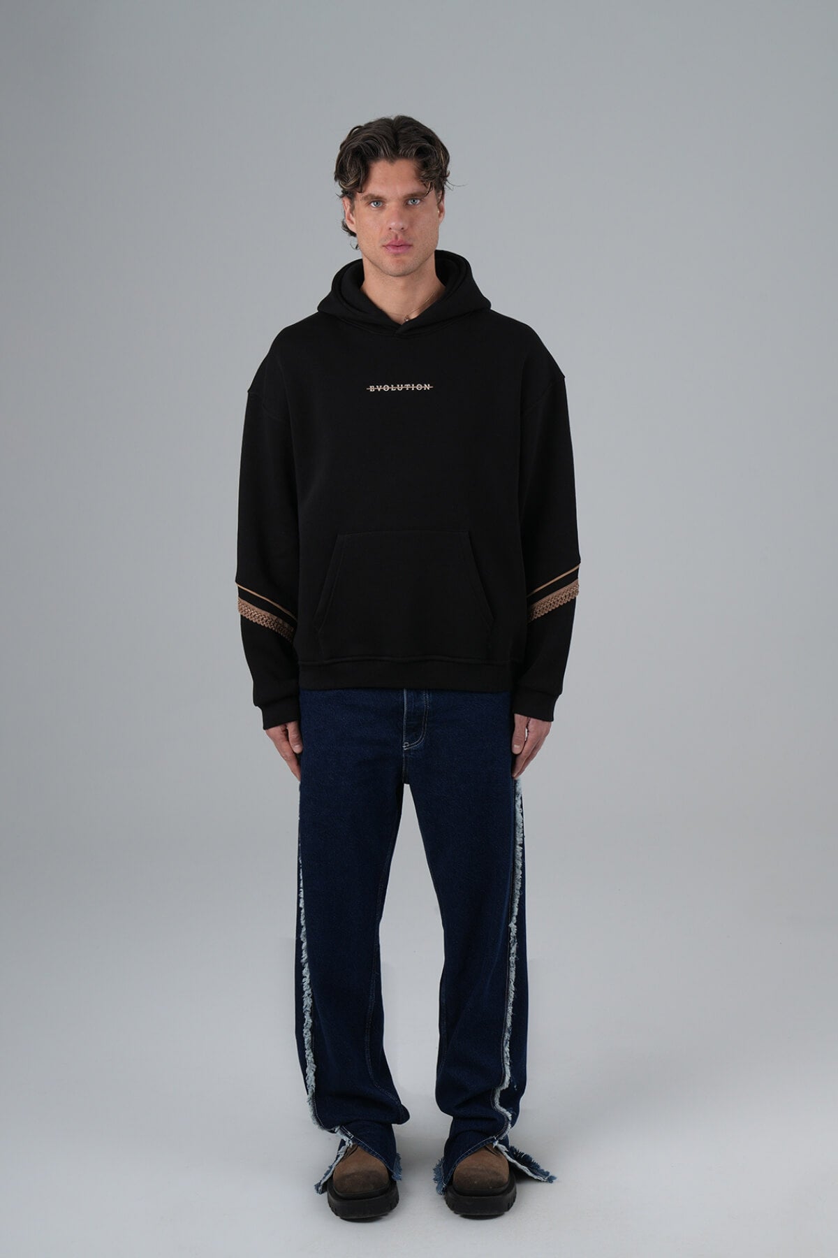 GOLDEN EVOLUTION - BLACK