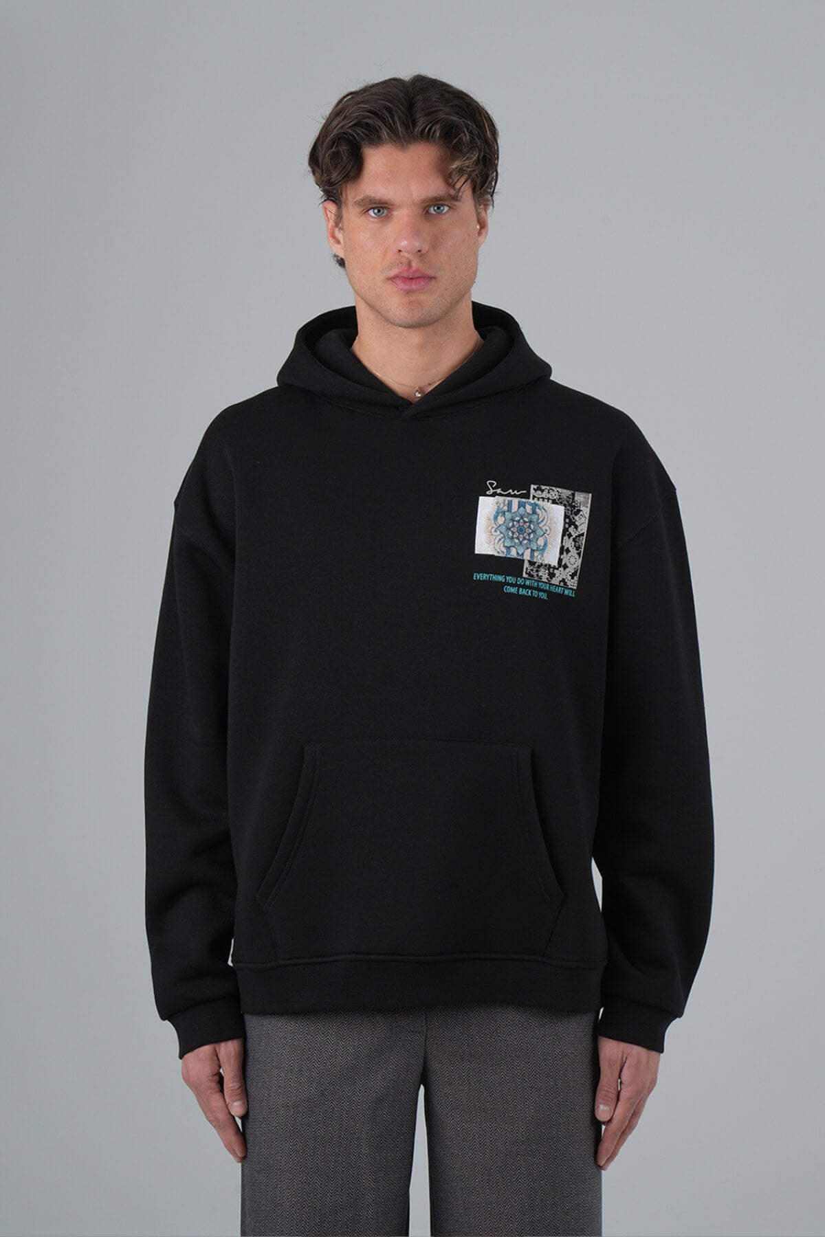 HEARTLINE GEOMETRY - BLACK