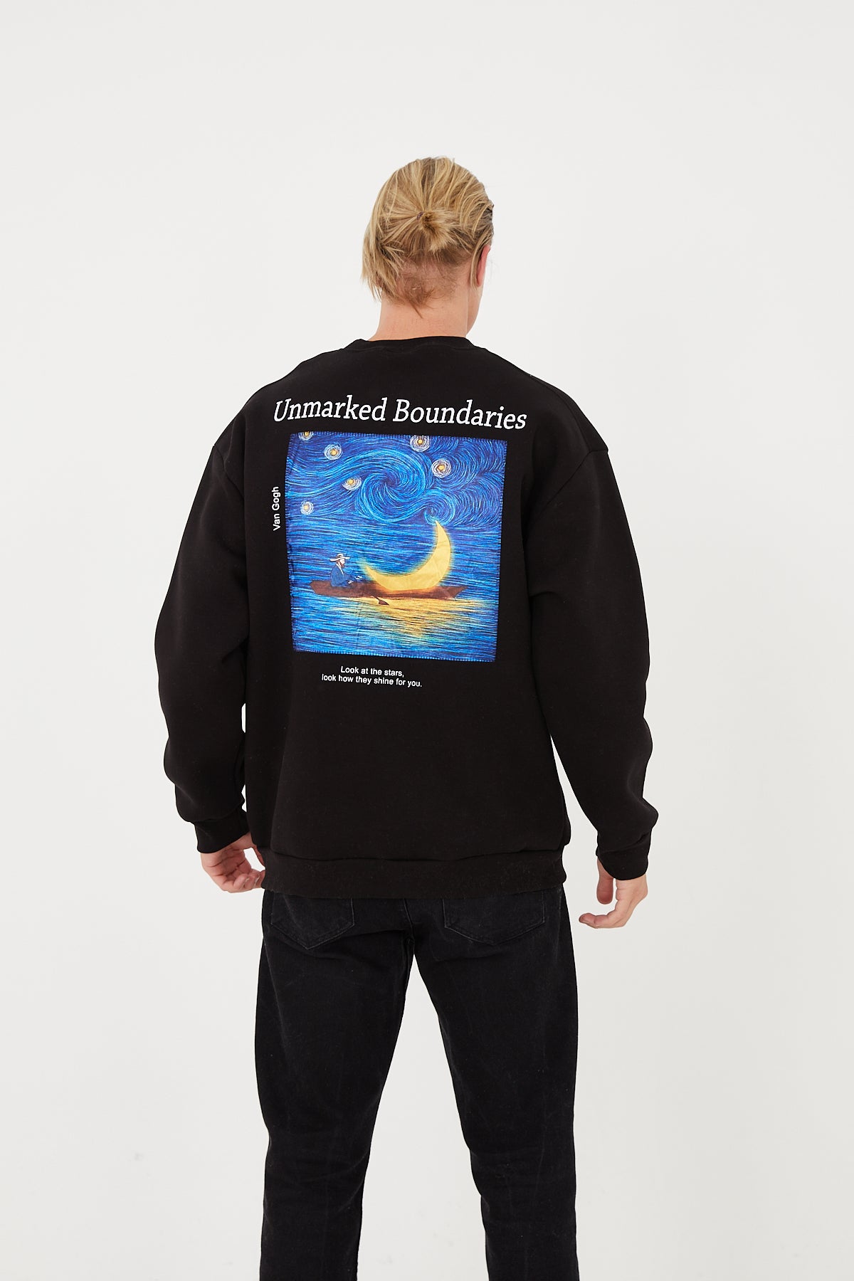 SWEATER - UNMARKED BOUNDERIES - BLACK