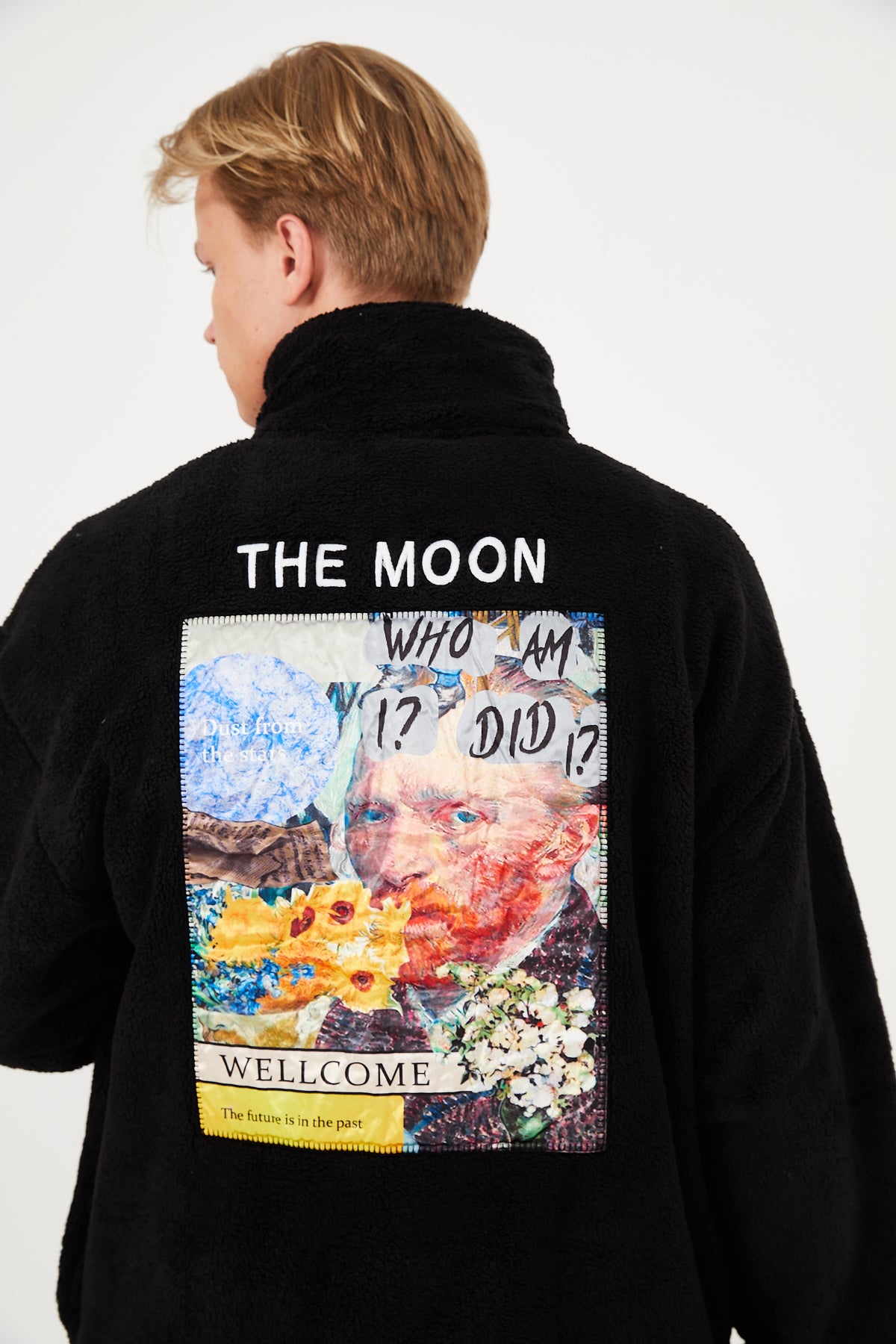 JACKET - THE MOON - BLACK