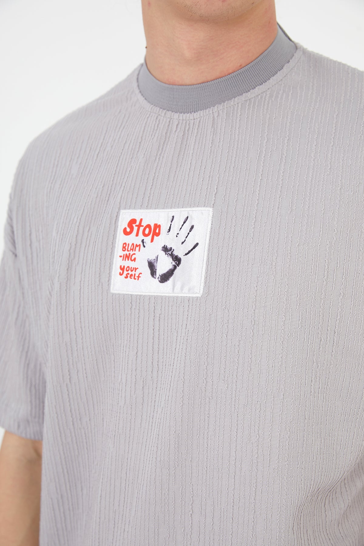 T-SHIRT - STOP STOPPING YOURSELF - GREY - DYS-Amsterdam