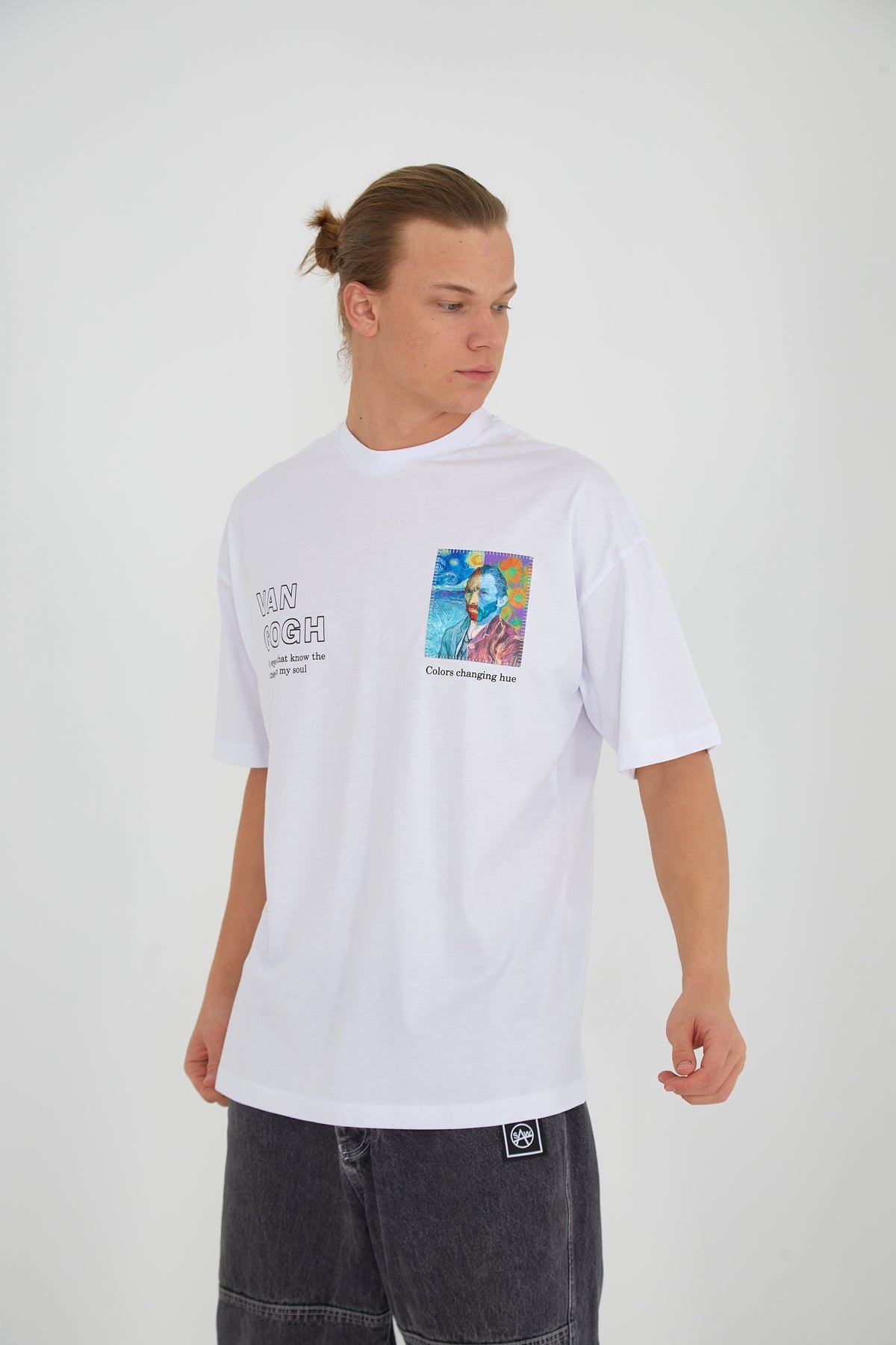 T-SHIRT - COLOR CHANGING HUE - WHITE