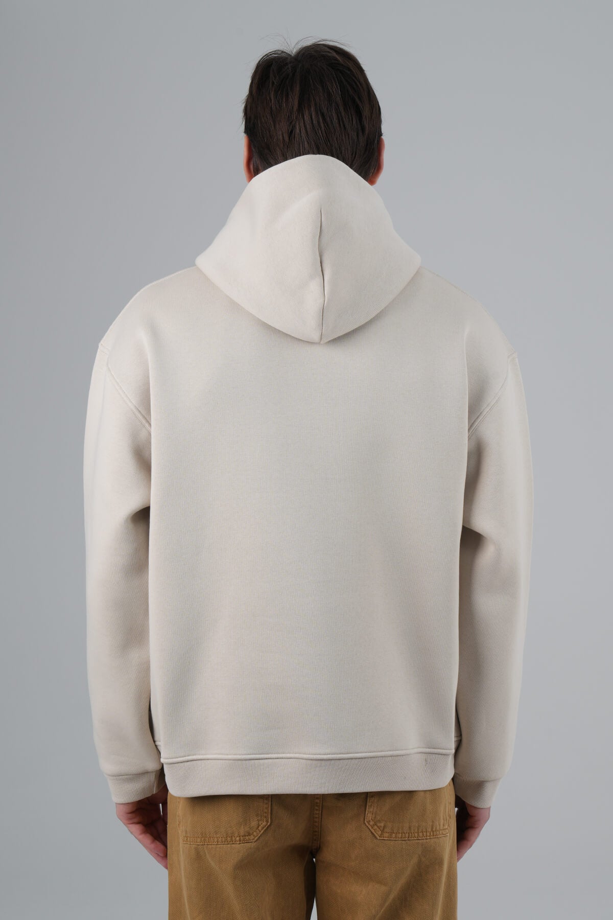 VINCENT IN THREADS - OFF-WHITE