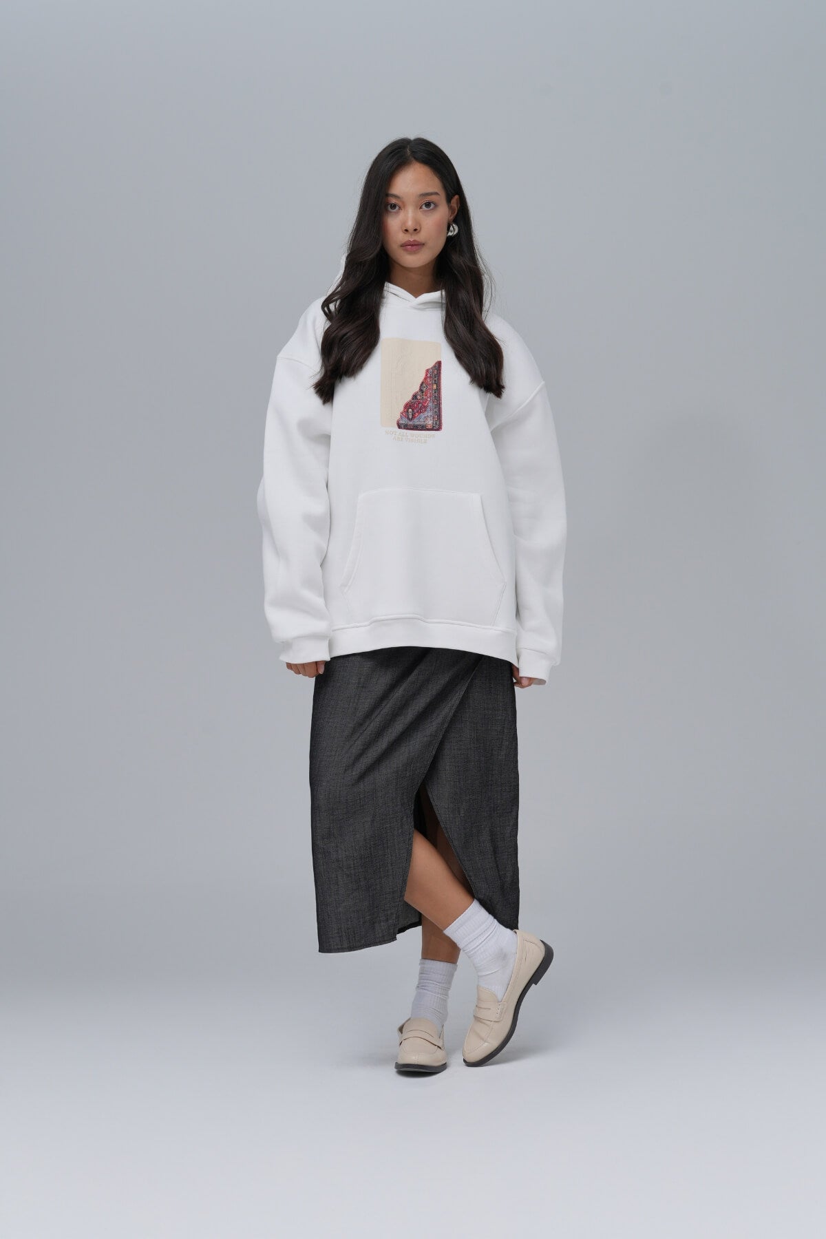 VISIBLE WOUNDS HOODIE - WHITE