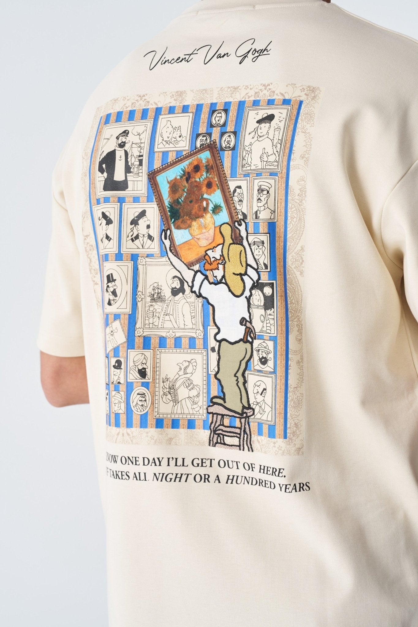 ART EXHIBITION - OFF WHITE