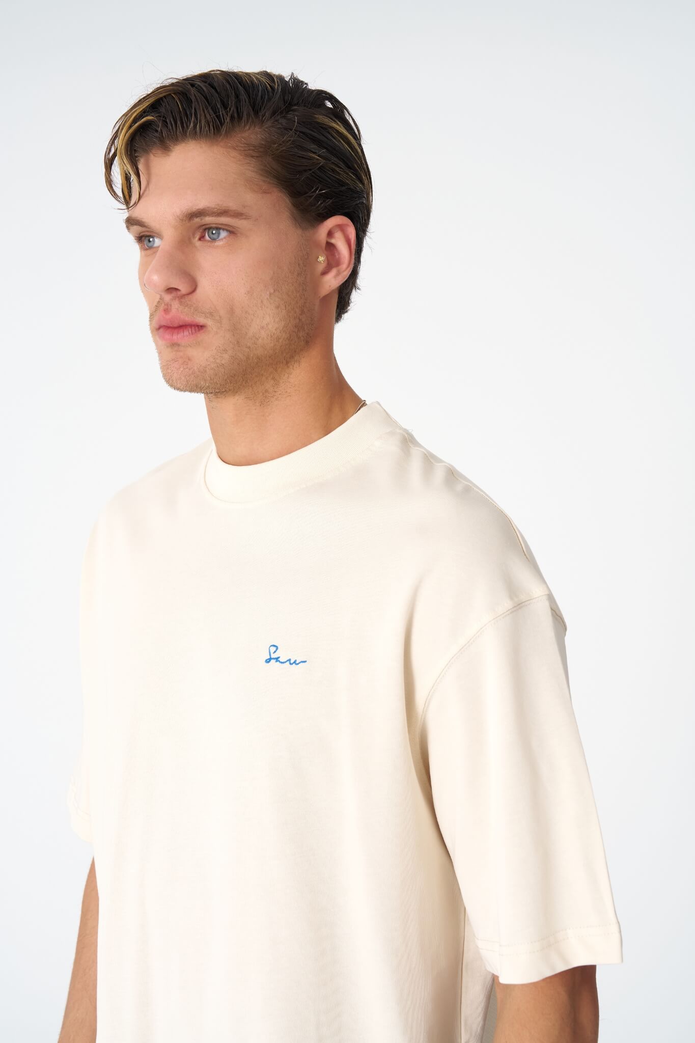 DARKNESS MOON - OFF WHITE