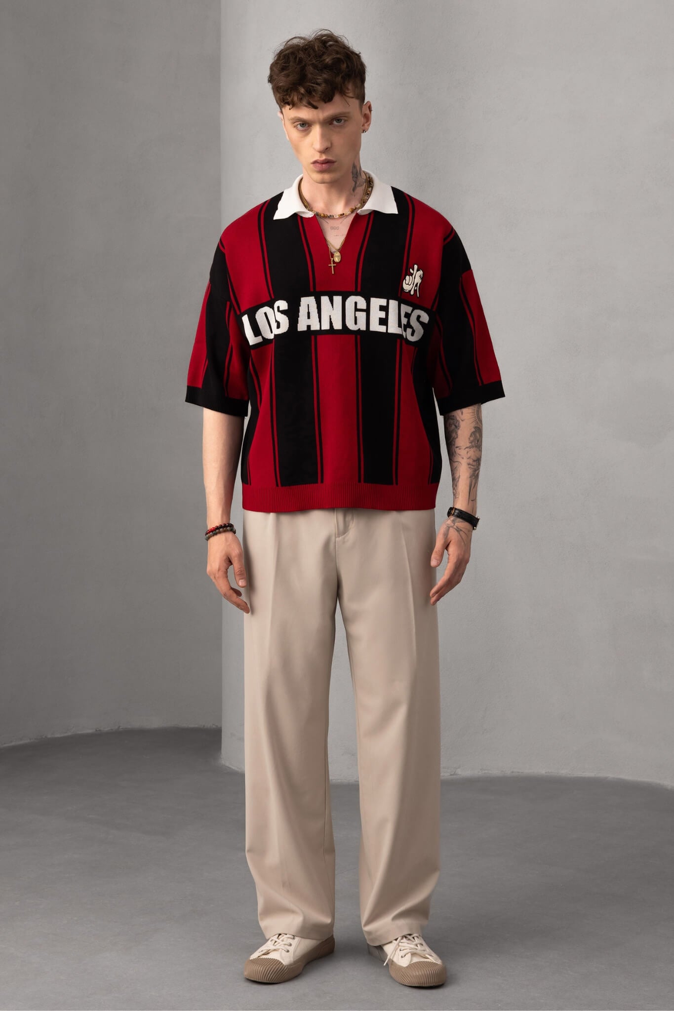 LOS ANGELES - RED
