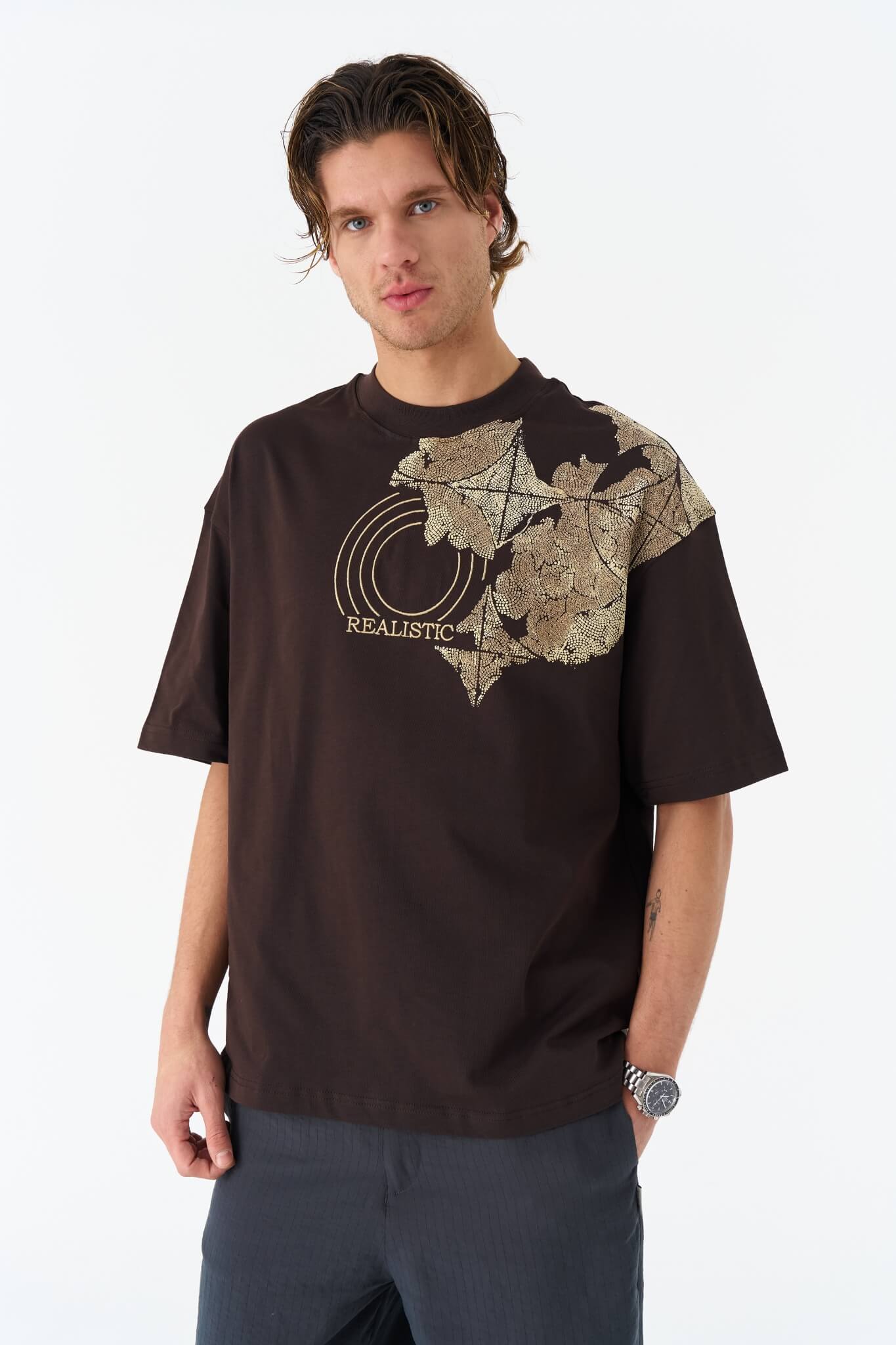 REALISTIC - BROWN