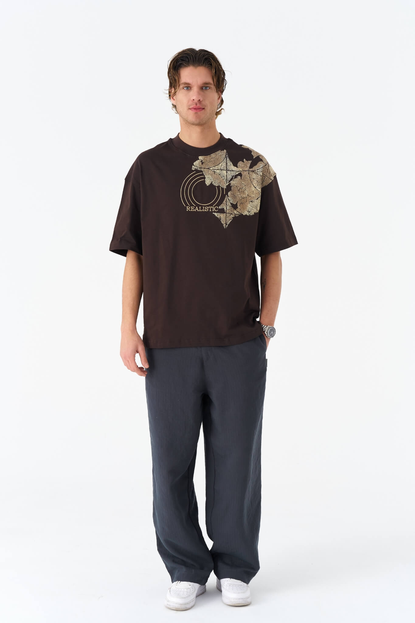 REALISTIC - BROWN